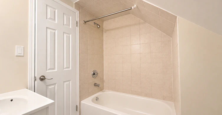 91 Carrick Avenue, Hamilton, ON, L8M 2W5 - 8