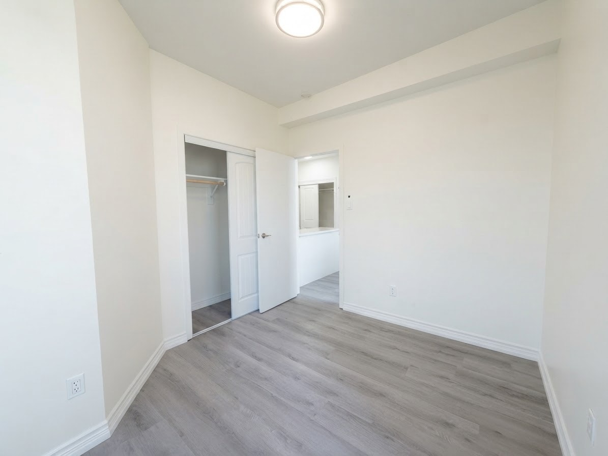 203-181 Gerrard Street East, Toronto, ON, M5A 2E5 - 14