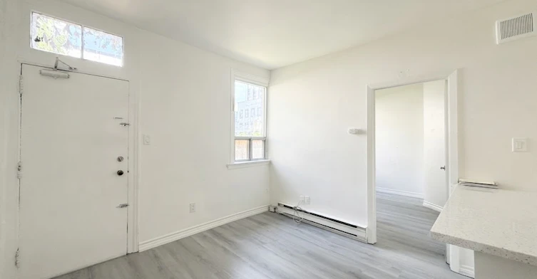 203-181 Gerrard Street East, Toronto, ON, M5A 2E5 - 3