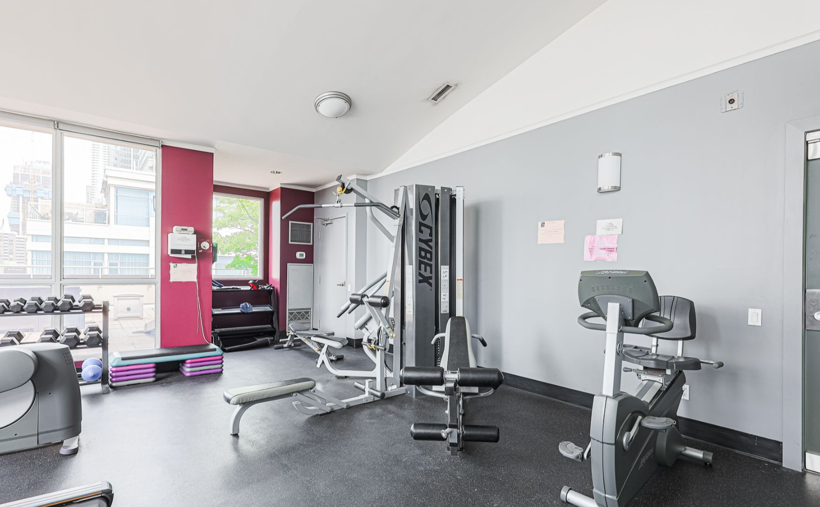 703-555 Yonge Street, Toronto, ON, M4Y 3A6 - 15
