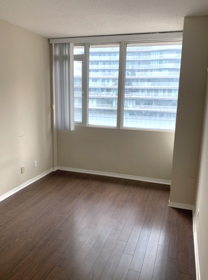 703-555 Yonge Street, Toronto, ON, M4Y 3A6 - 9