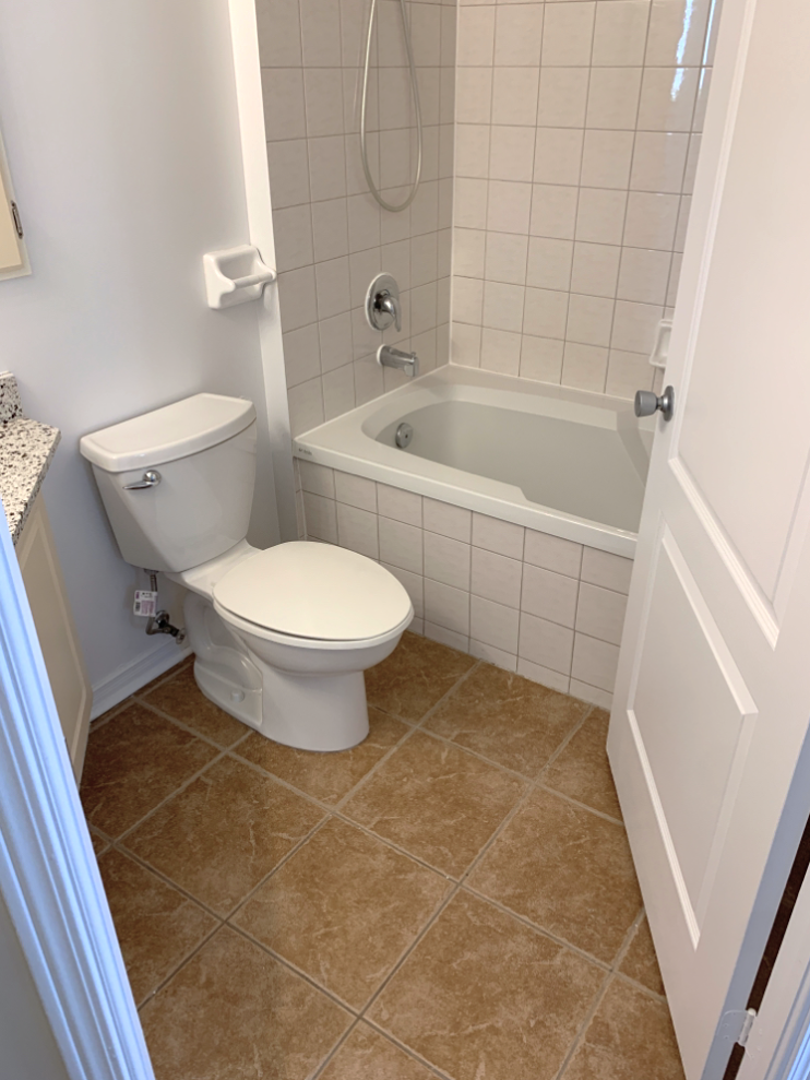 703-555 Yonge Street, Toronto, ON, M4Y 3A6 - 10