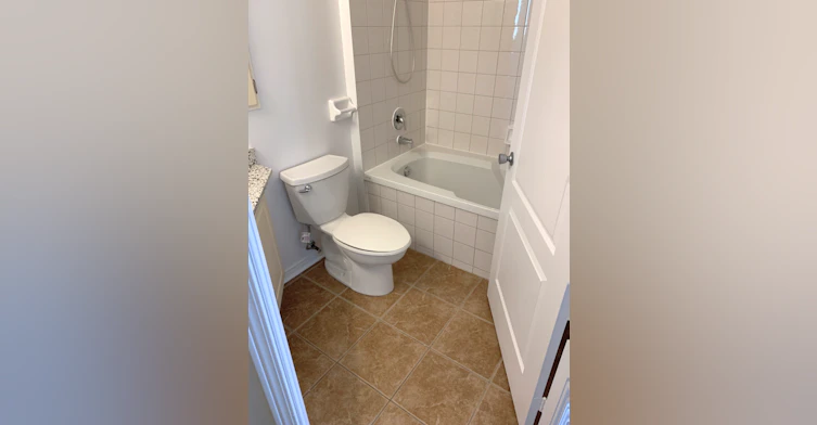 703-555 Yonge Street, Toronto, ON, M4Y 3A6 - 10