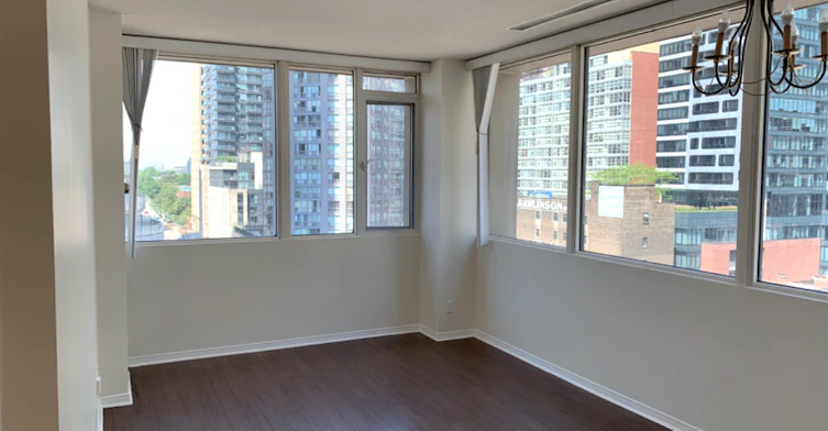 703-555 Yonge Street, Toronto, ON, M4Y 3A6 - 7