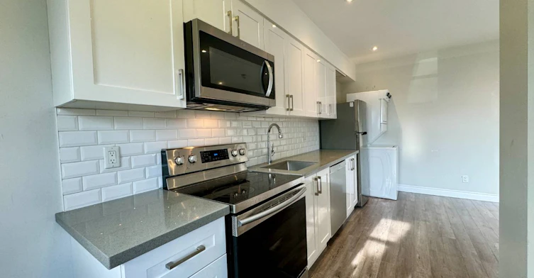 Lower B-48 Dewhurst Boulevard, Toronto, ON, M4J 3H9 - 5