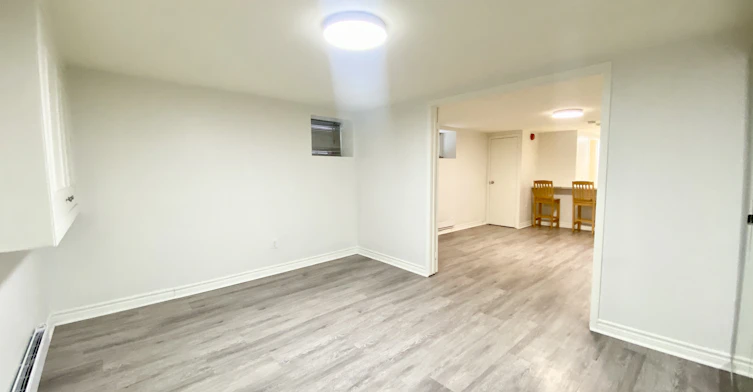 BSMT-589 Annette Street Bsmt, Toronto, ON, M6S 2C3 - 16