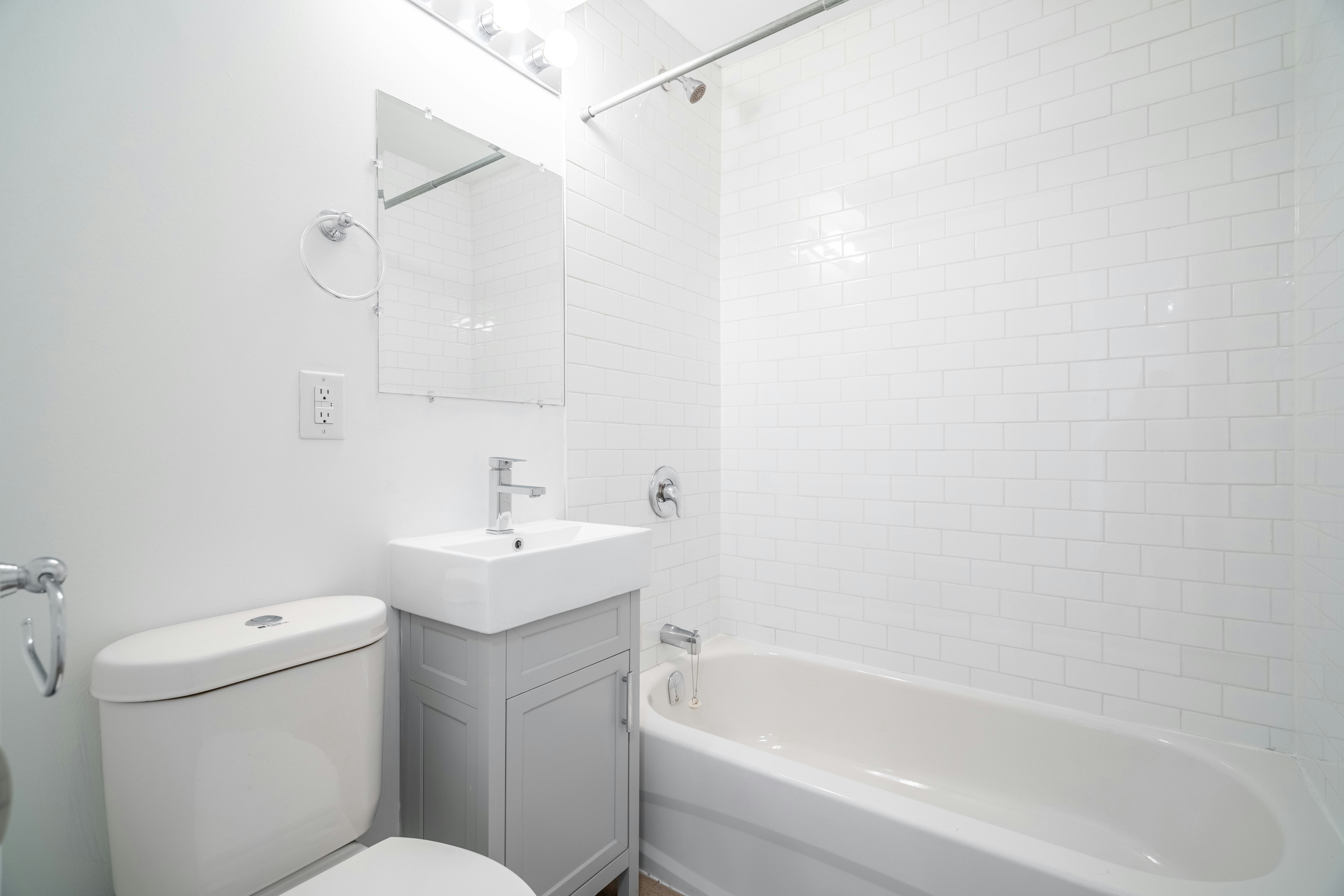 203-112 St Josephs Drive, Hamilton, ON, L8N 2E7 - 13