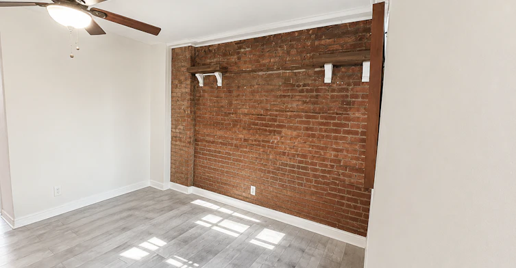 Unit 1-93 Grant Avenue, Hamilton, ON, L8N 2X6 - 4