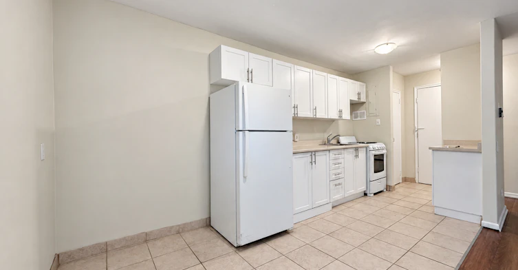 108-880 Colborne Road, Sarnia, ON, N7V 3K3 - 4