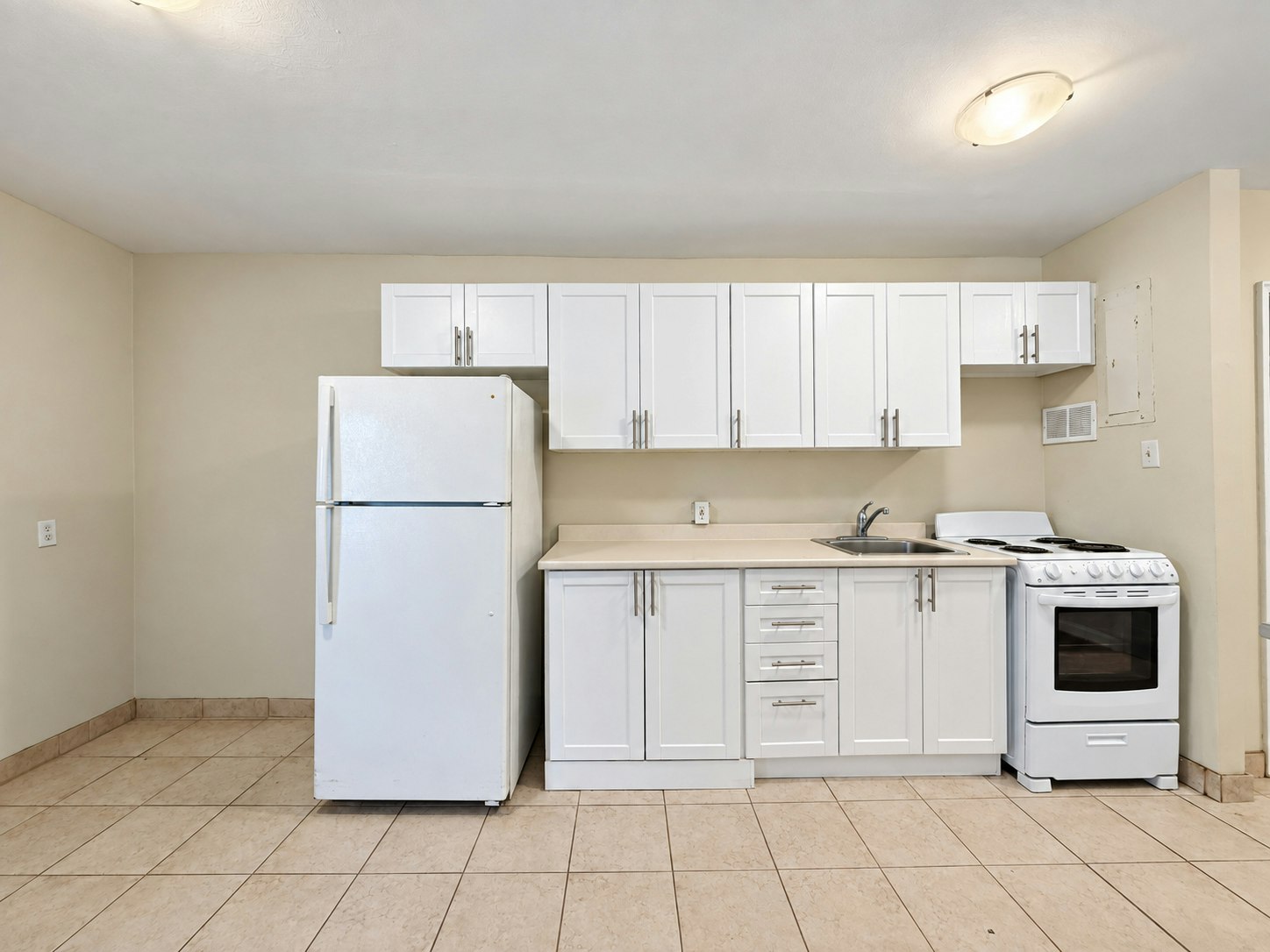 108-880 Colborne Road, Sarnia, ON, N7V 3K3 - 5