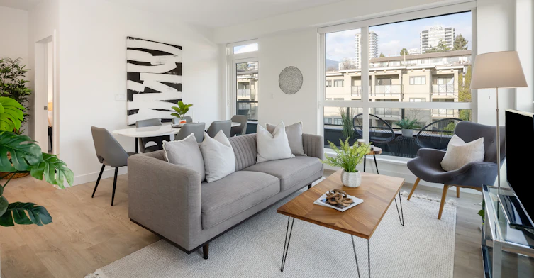 153 East 4th Street, North Vancouver, BC, V7L 1H5