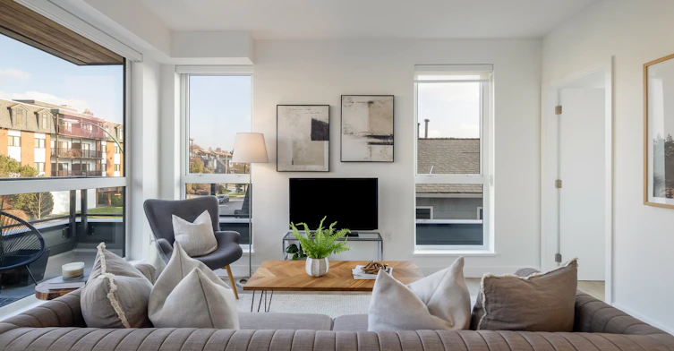 153 East 4th Street, North Vancouver, BC, V7L 1H5 - 6