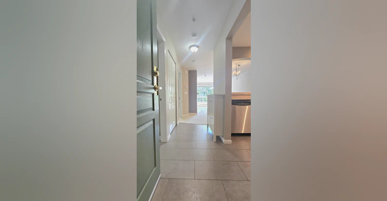 428-1252 Town Centre Boulevard, Coquitlam, BC, V3B 7R7 - 3