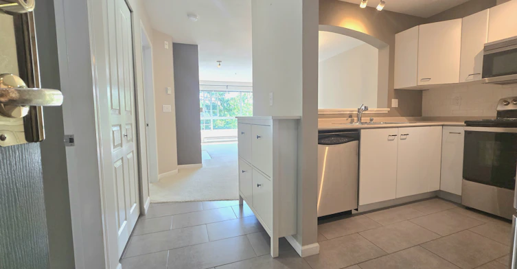 428-1252 Town Centre Boulevard, Coquitlam, BC, V3B 7R7 - 4