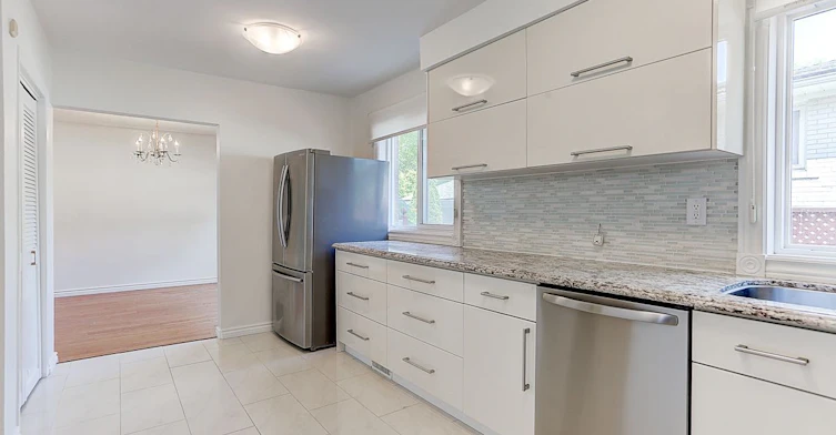 21 Pineway Boulevard, Toronto, ON, M2H 1A3 - 3
