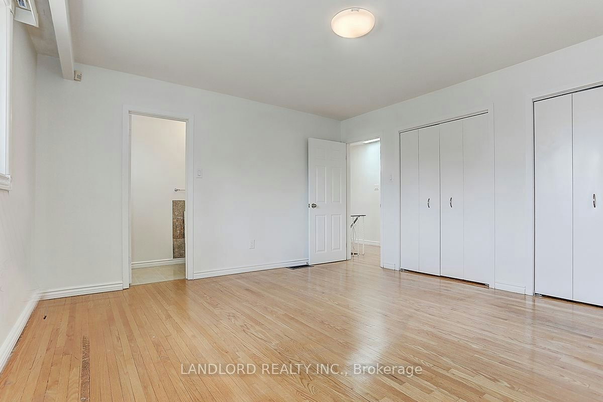 21 Pineway Boulevard, Toronto, ON, M2H 1A3 - 18