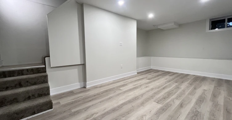 33 Somerset Avenue, Hamilton, ON, L8L 2L4 - 7