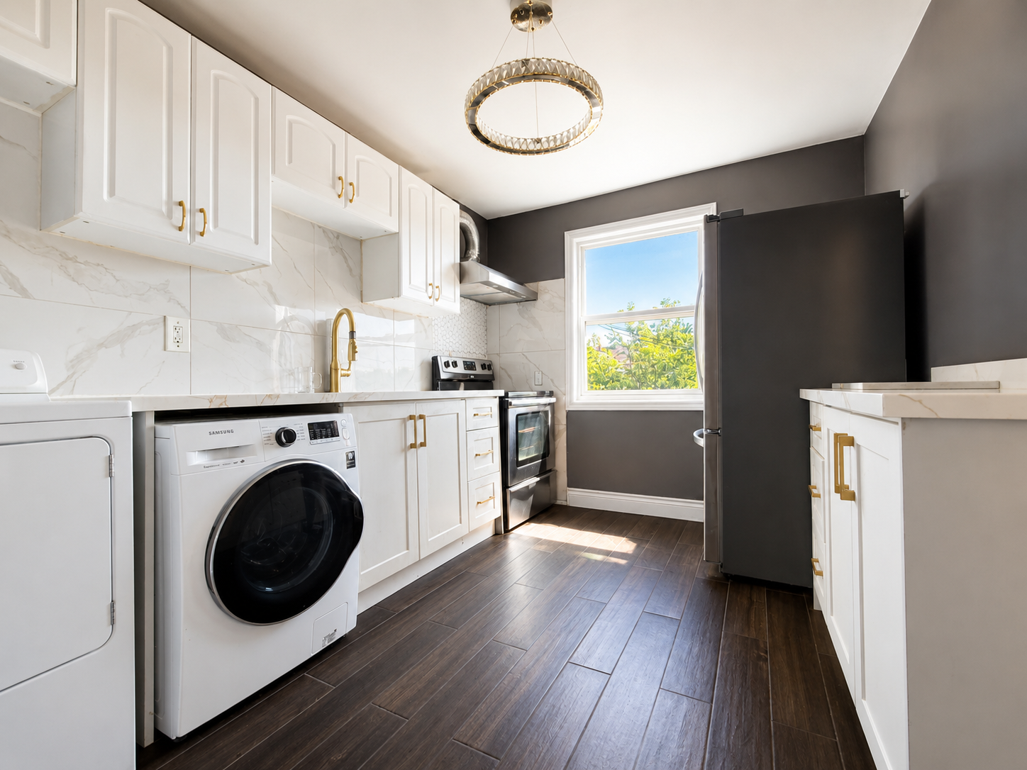 728 Weston Road, Toronto, ON, M6N 3R5