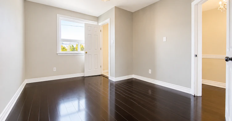728 Weston Road, Toronto, ON, M6N 3R5 - 9