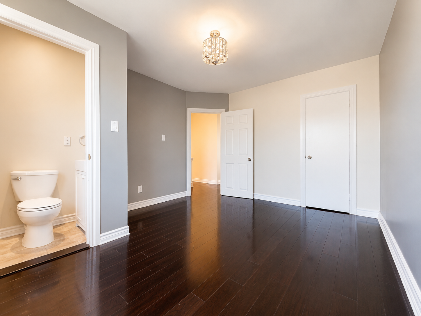 728 Weston Road, Toronto, ON, M6N 3R5 - 8
