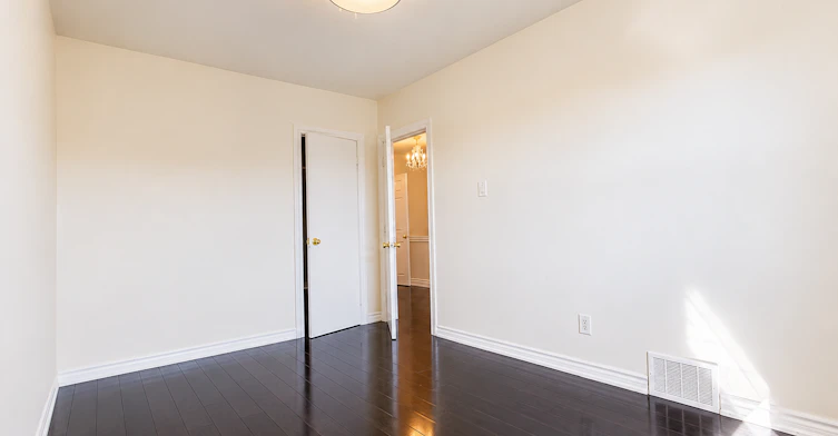728 Weston Road, Toronto, ON, M6N 3R5 - 10