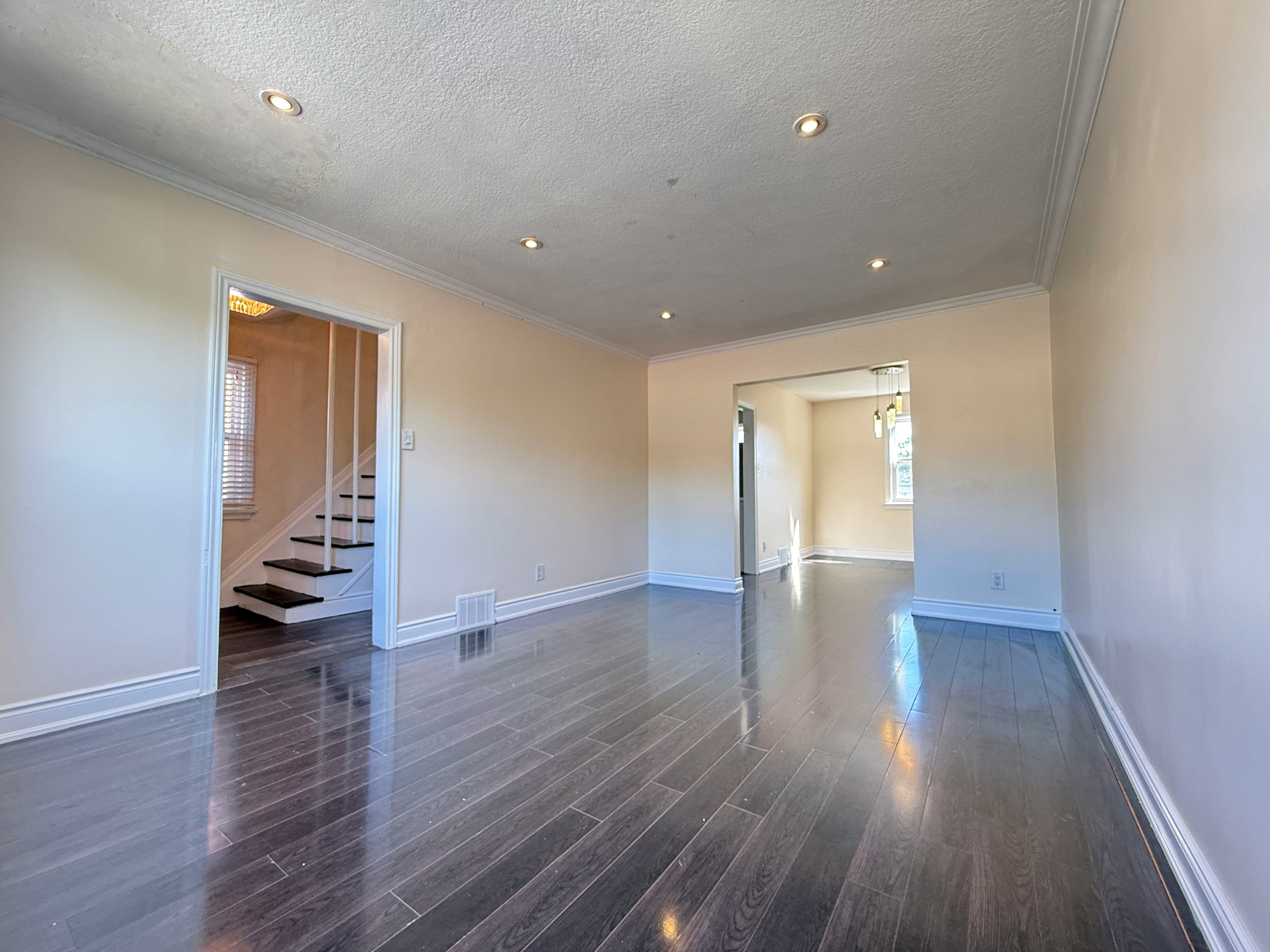 728 Weston Road, Toronto, ON, M6N 3R5 - 4