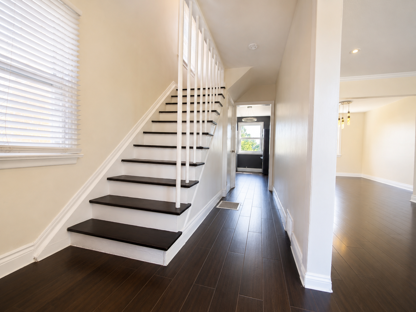 728 Weston Road, Toronto, ON, M6N 3R5 - 7
