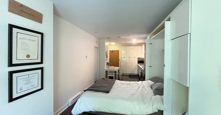 212-1777 West 7th Avenue, Vancouver, BC, V6J 0E5 - 6