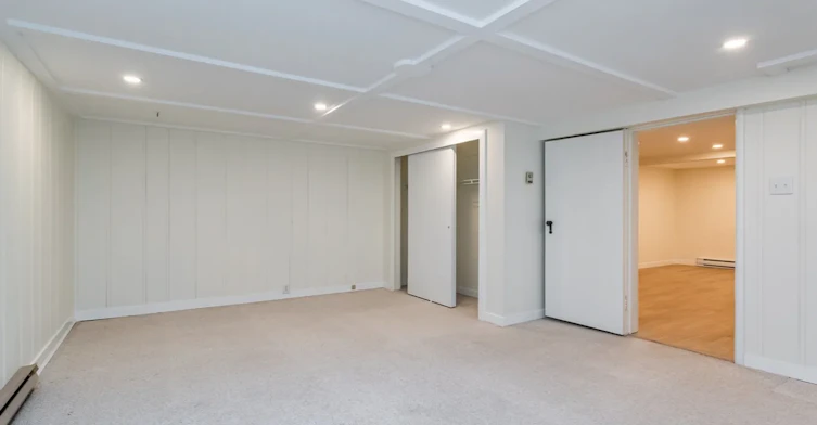 3878 West 8th Avenue, Vancouver, BC, V6R 1Z4 - 8