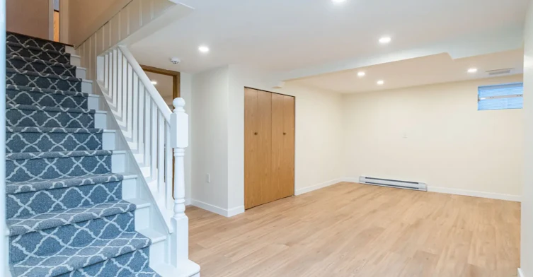 3878 West 8th Avenue, Vancouver, BC, V6R 1Z4 - 12