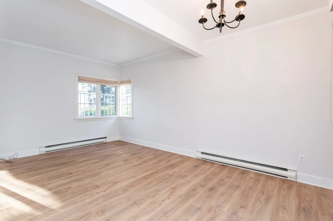 3878 West 8th Avenue, Vancouver, BC, V6R 1Z4 - 6