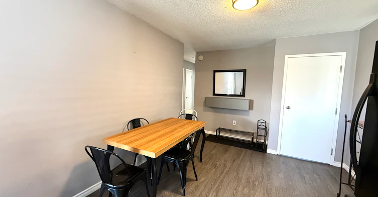 19 Patricia Street, Thorold, ON, L2V 3V8 - 5