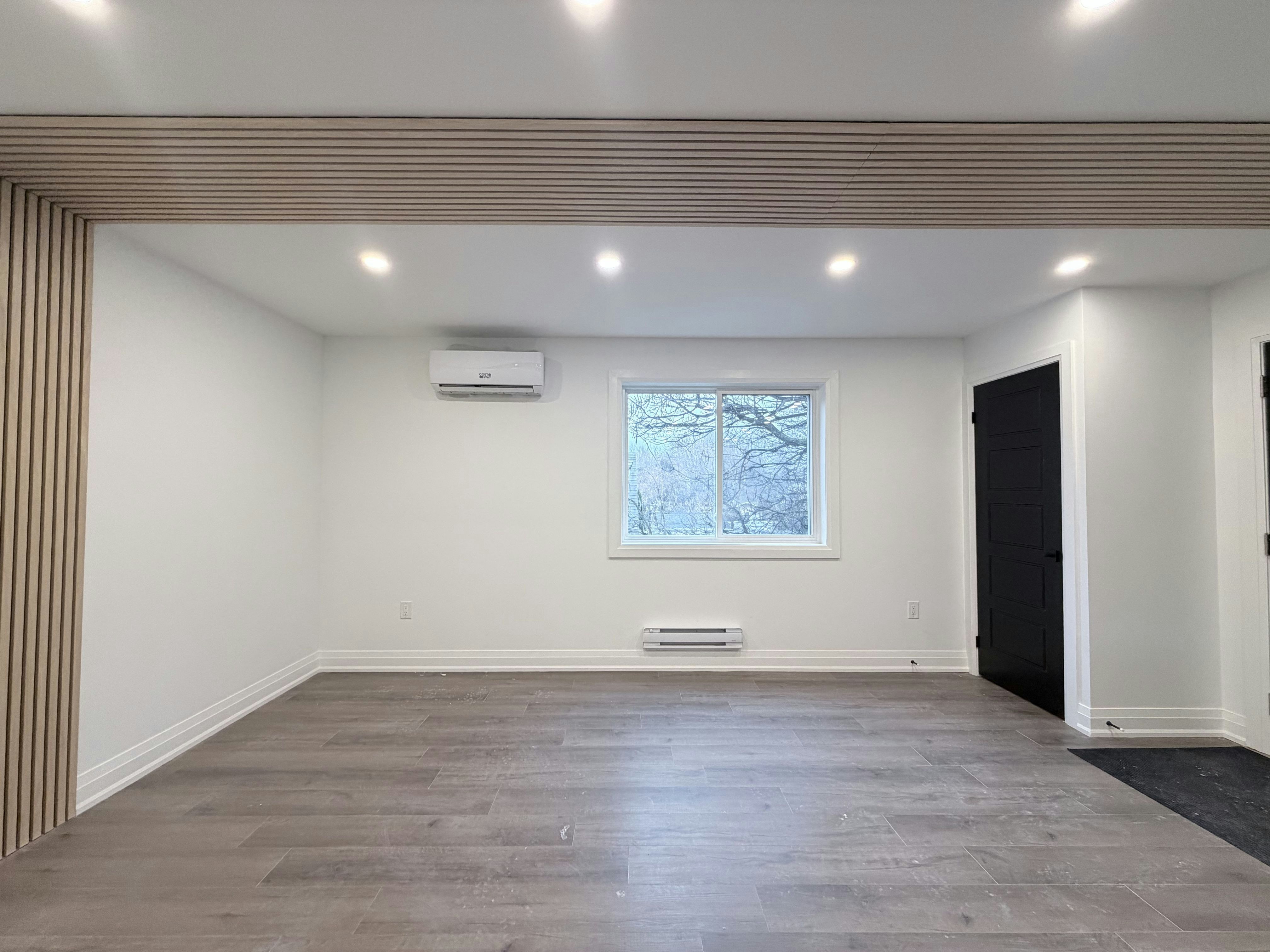 Upper-184 Ottawa Street S, Hamilton, ON, L8K 2E6 - 3