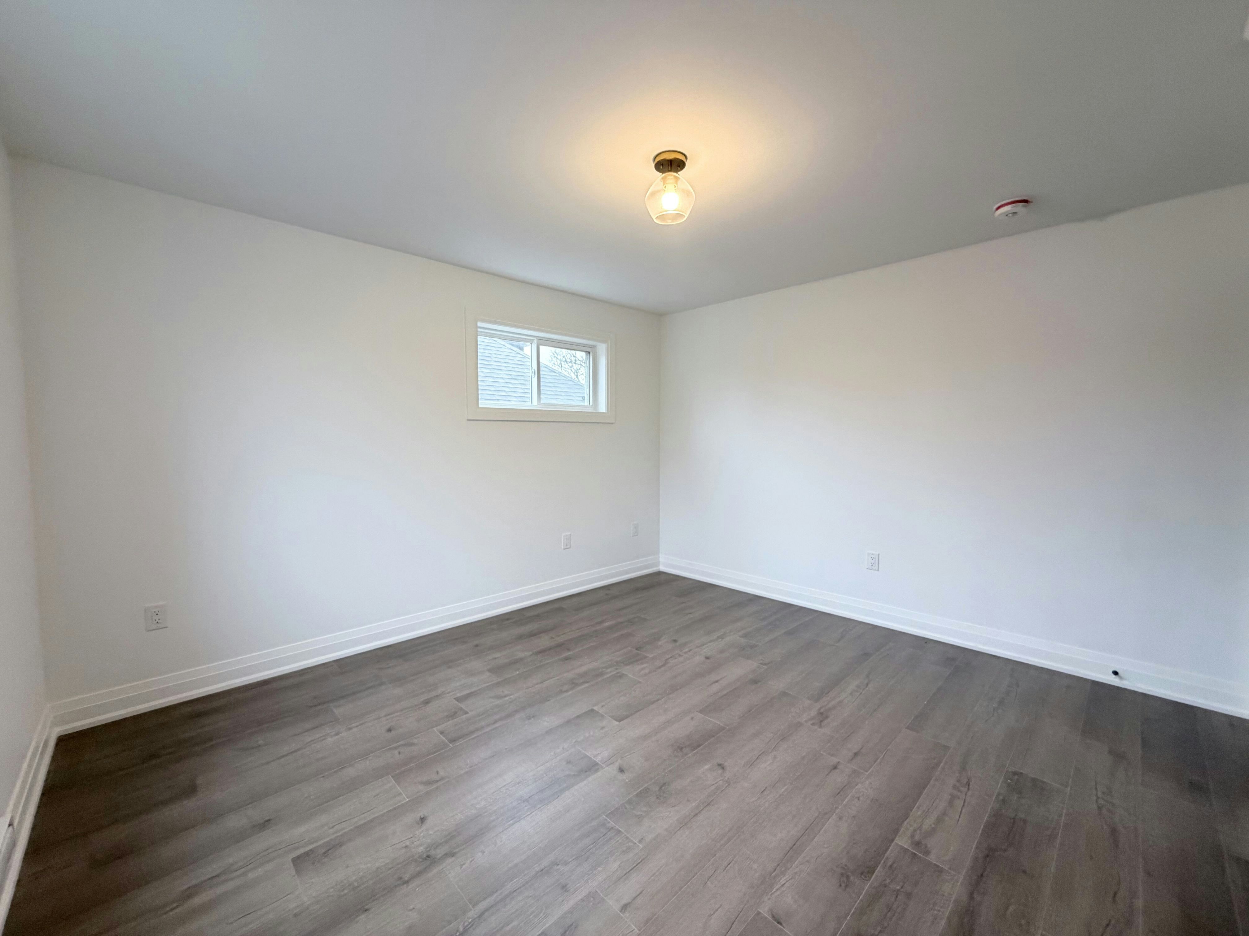 Upper-184 Ottawa Street S, Hamilton, ON, L8K 2E6 - 14
