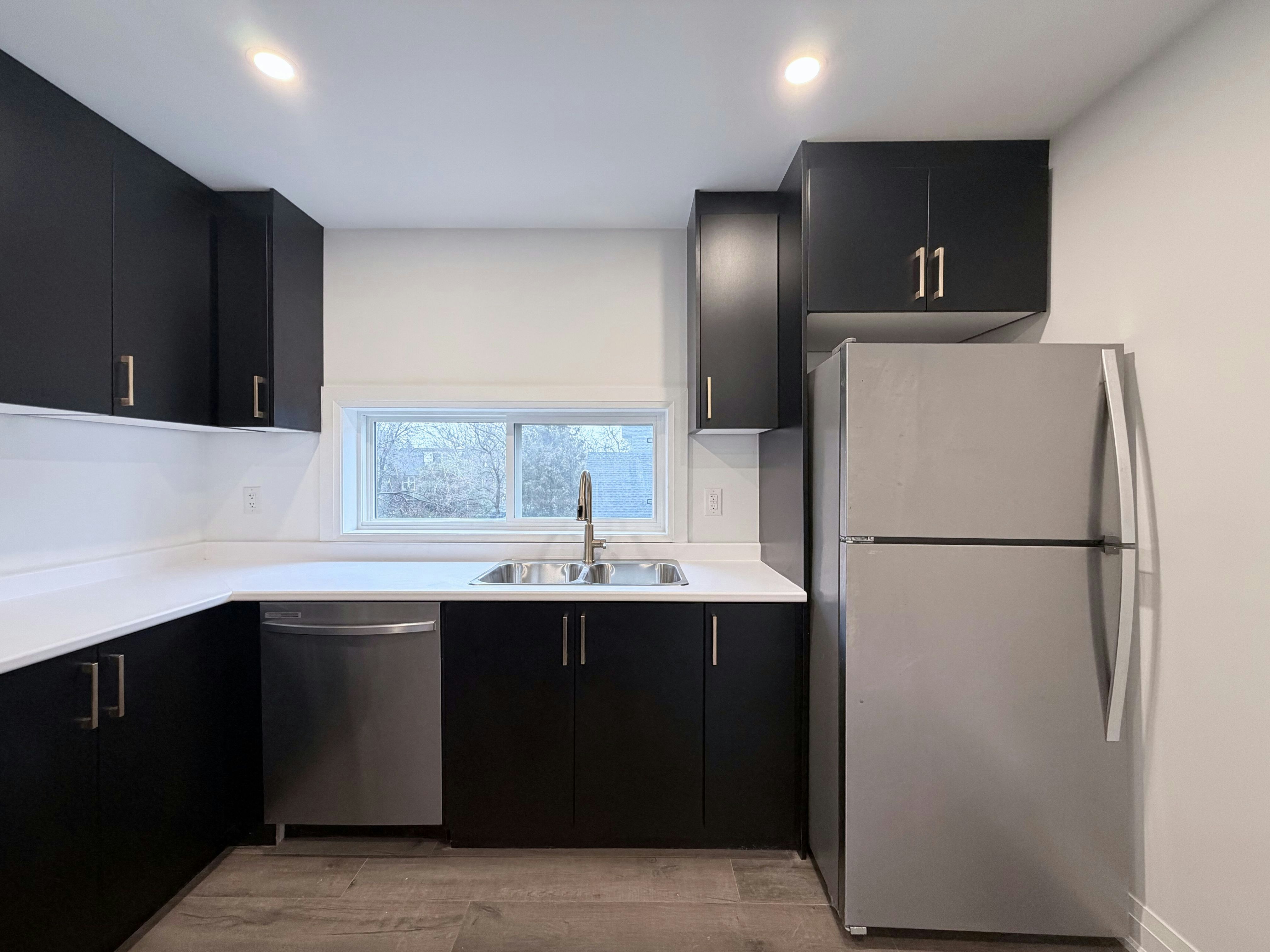 Upper-184 Ottawa Street S, Hamilton, ON, L8K 2E6 - 8