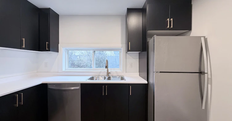 Upper-184 Ottawa Street S, Hamilton, ON, L8K 2E6 - 8