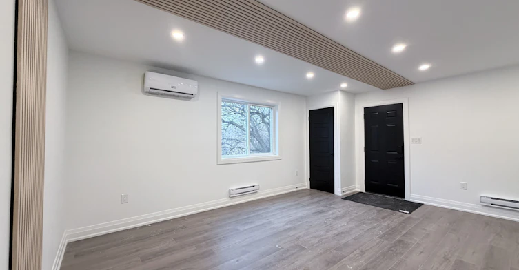 Upper-184 Ottawa Street S, Hamilton, ON, L8K 2E6 - 4