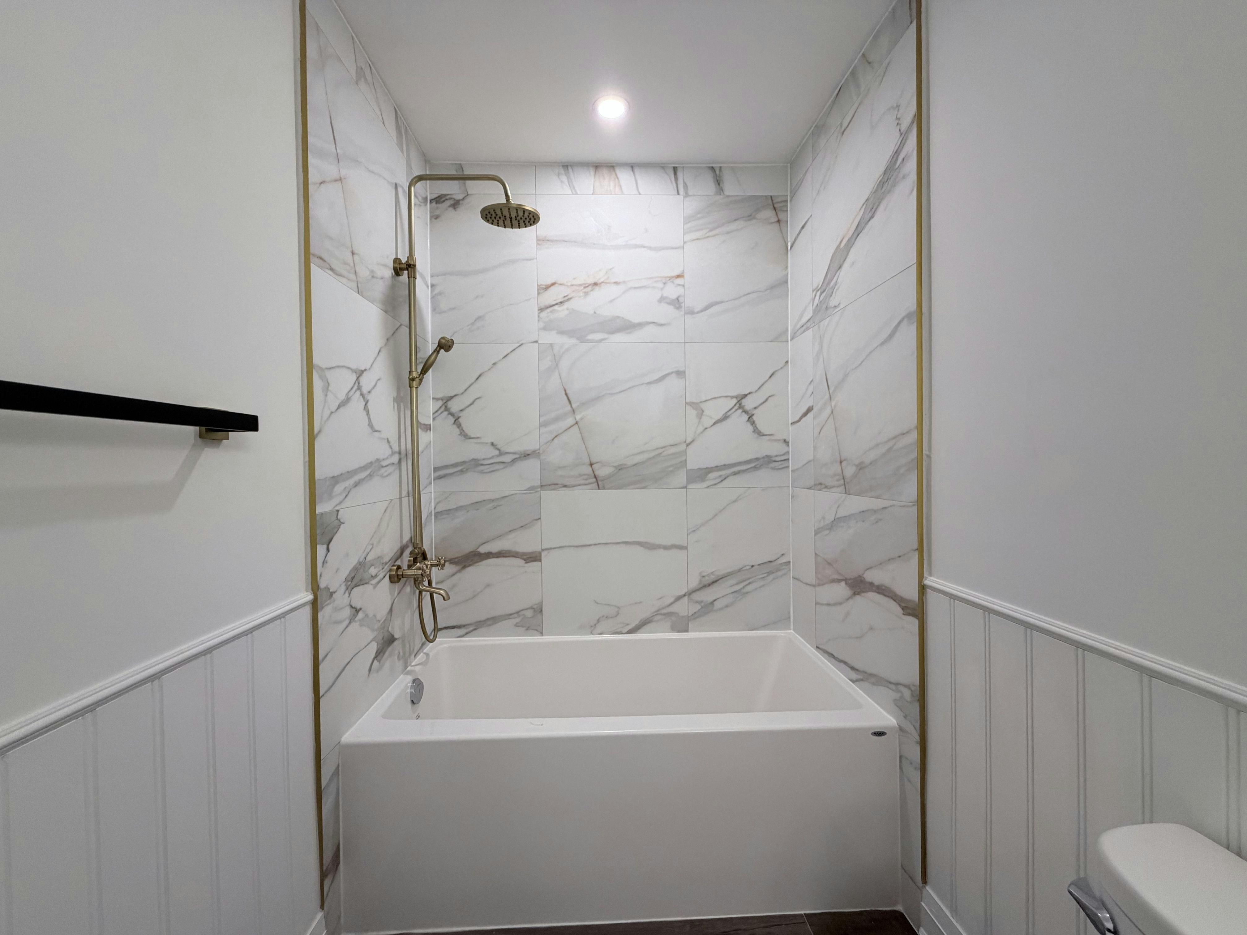 Upper-184 Ottawa Street S, Hamilton, ON, L8K 2E6 - 11