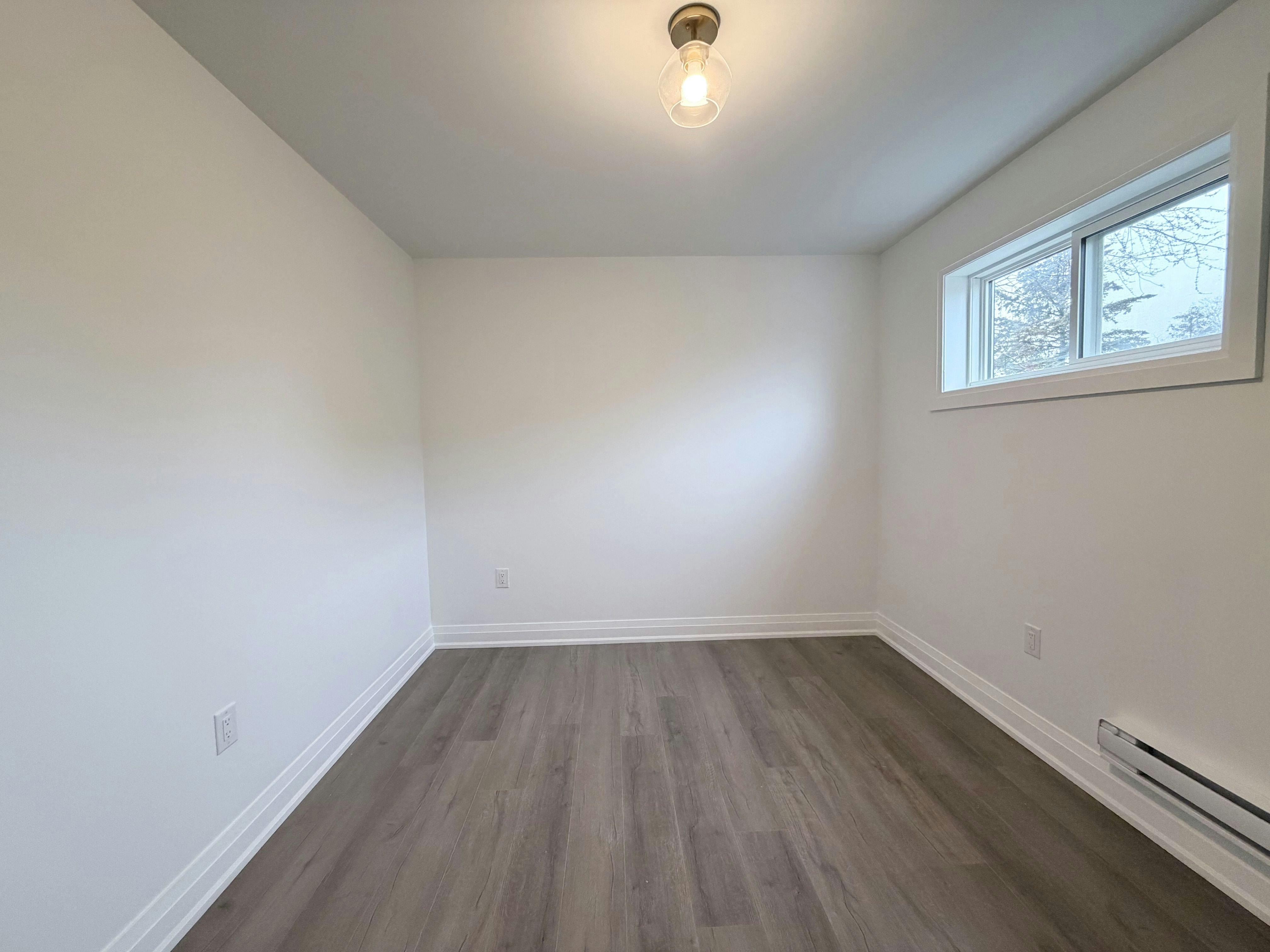 Upper-184 Ottawa Street S, Hamilton, ON, L8K 2E6 - 23