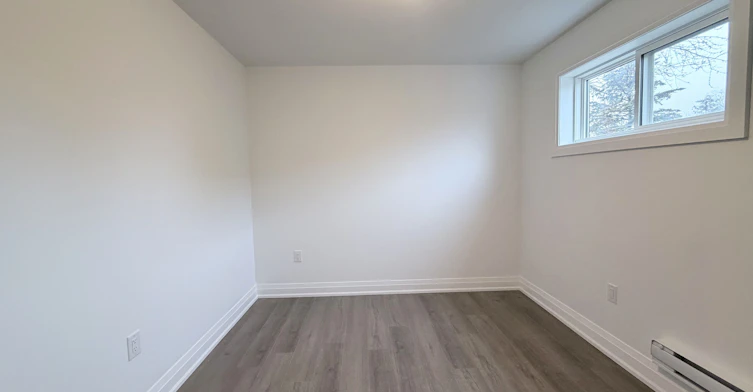Upper-184 Ottawa Street S, Hamilton, ON, L8K 2E6 - 23