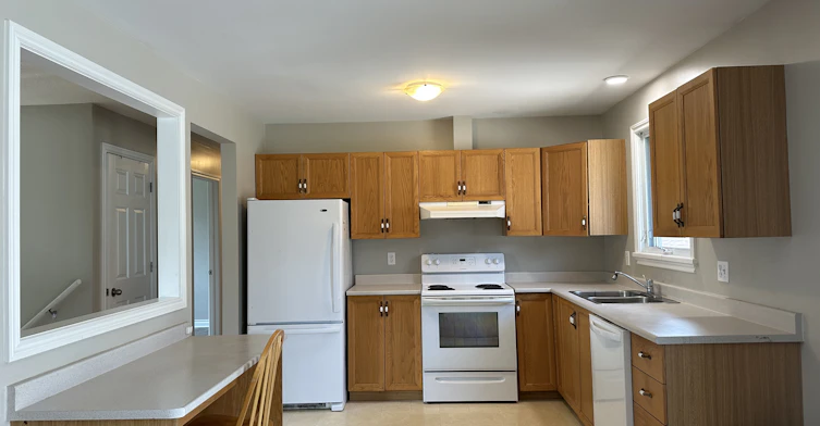 871 Chapel Road, Peterborough, ON, K9H 7N6 - 5