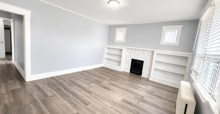 Unit 4-831 Main Street E, Hamilton, ON, L8M 1L6