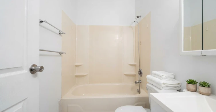 8-1225 Bloor Street West, Toronto, ON, M6H 1N6 - 12