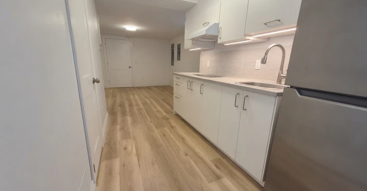 Lower-102 Donlands Avenue, Toronto, ON, M4J 3P1