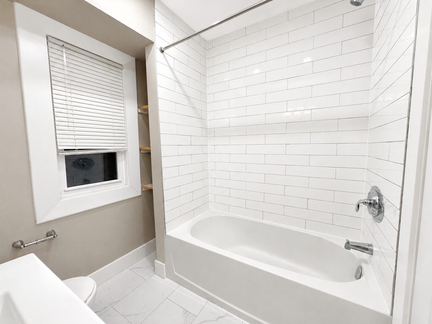 Unit 2-168 Sanford Avenue S, Hamilton, ON, L8M 2G9 - 13