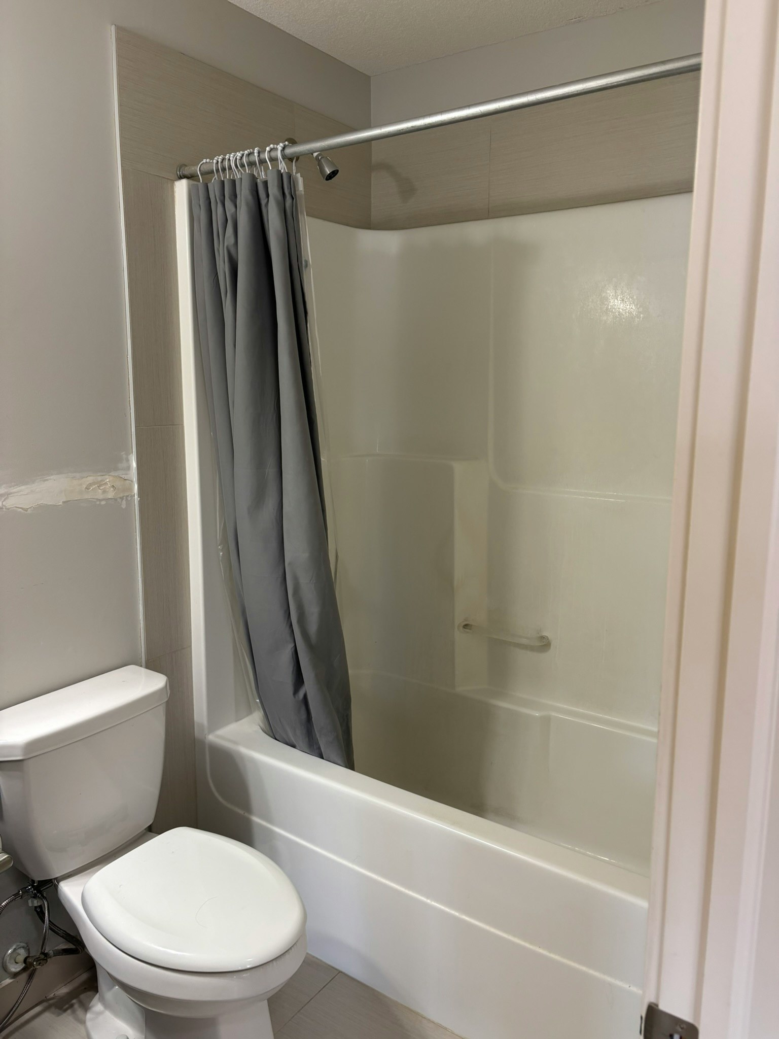 21904 97 Avenue Northwest, Edmonton, AB, T5T 4H6 - 16