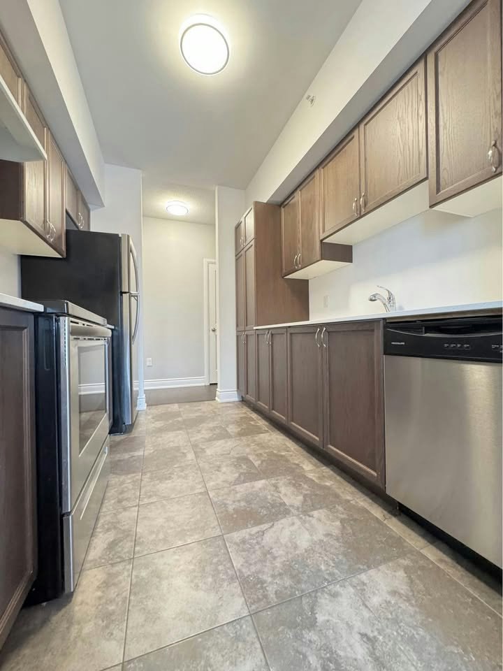 401-304 Essa Road, Barrie, ON, L4N 9C5 - 10