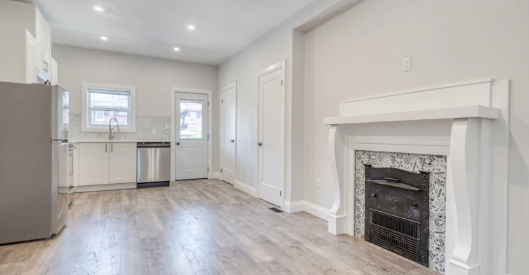 37 Garfield Avenue North, Hamilton, ON, L8M 2R5
