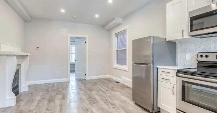 37 Garfield Avenue North, Hamilton, ON, L8M 2R5 - 8