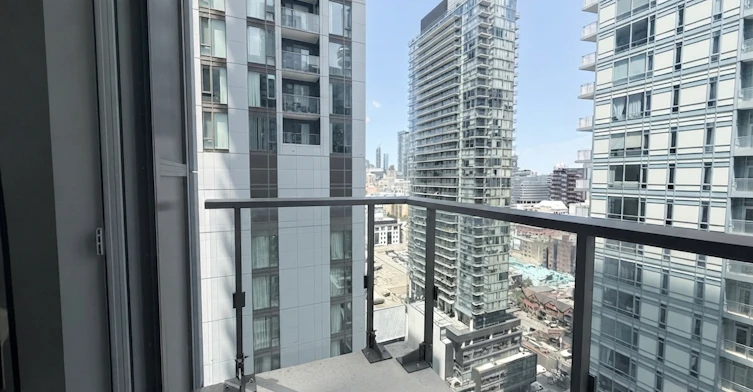 2705-8 Widmer Street, Toronto, ON, M5V 0W6 - 7